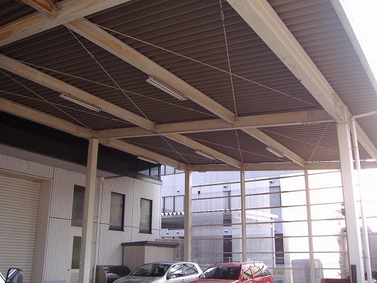 京都市南区　会社ガレージ屋根の塗装リフォーム